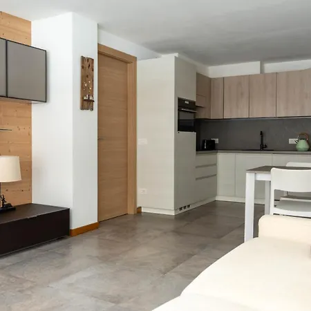 Appartement Zardin 7 *