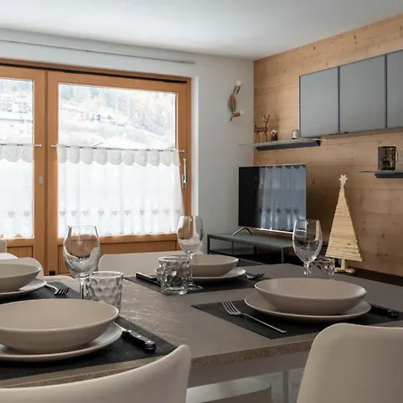 아파트 Zardin 7 발디덴트로